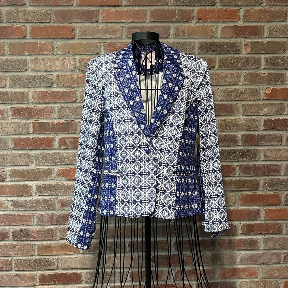 Romeo & Juliet Couture Blue & White Blazer Size Large
